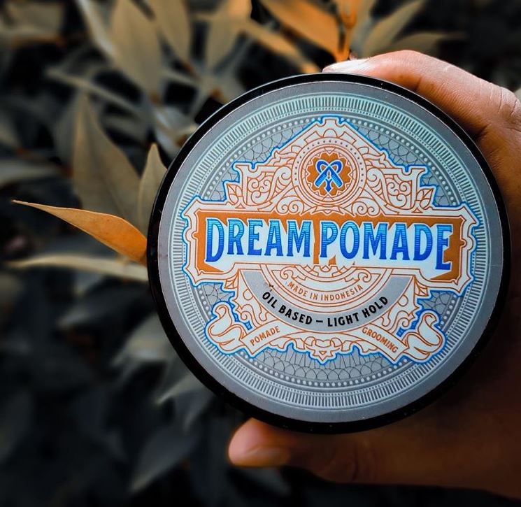 dream pomade oil based light hold