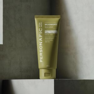 Personafic Mugwort Deep Cleansing Oily Face Wash